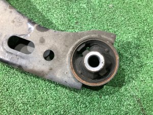 右前摆臂 SUBARU LEGACY OEM 20202AJ100 BMG BM9 BM 2013 FA20E CVT