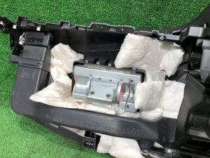 คอนโซลหน้า SUBARU LEGACY OEM 66050AJ000 BMG BM9 BM 2013 White Pearl 37J