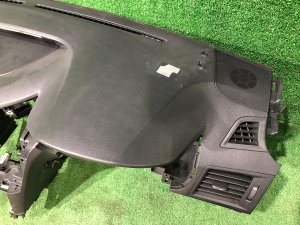คอนโซลหน้า SUBARU LEGACY OEM 66050AJ000 BMG BM9 BM 2013 White Pearl 37J