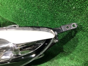 Faróis и реснички SUBARU LEGACY OEM 84001AJ360, 84001AJ370 BMG BM9 BM 2013