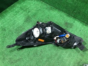 Faróis и реснички SUBARU LEGACY OEM 84001AJ360, 84001AJ370 BMG BM9 BM 2013