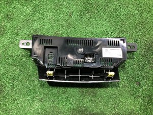 Mando de climatización SUBARU LEGACY OEM 72311AJ310 BMG 2013 FA20E CVT