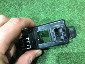 坡道驻车开关 SUBARU LEGACY OEM 83002AJ010 BMG 2013