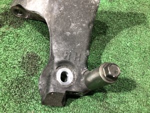 Soportes de la caja automática SUBARU LEGACY OEM 30450AA000, 30450AA010 BMG 2013