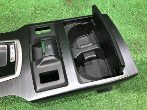 Moldura da alavanca das velocidades подстаканник SUBARU LEGACY OEM 92122AJ030, 92134AJ040 BMG 2013