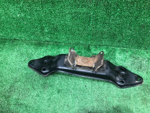 คานรองเกียร์ 41021AC380, 41022AE120 SUBARU IMPREZA