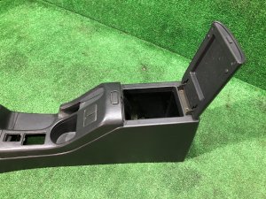 Glovebox and armrest SUBARU IMPREZA OEM 92111FE000OE GDA, GDB, GD 2002 Blue 02C