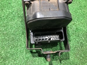 Módulo ABS SUBARU IMPREZA OEM 27539FE130 GDA, GDB, GD 2002 EJ205 AT