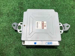 エンジンコンピューター SUBARU IMPREZA OEM 22611AH000 GDA, GDB, GD 2002 EJ205 AT