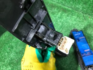 Módulo dos vidros elétricos SUBARU IMPREZA OEM 83071FE050 GDA, GDB, GD 2002 EJ205 AT