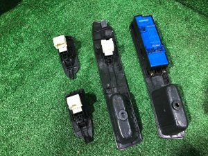 Módulo dos vidros elétricos SUBARU IMPREZA OEM 83071FE050 GDA, GDB, GD 2002 EJ205 AT