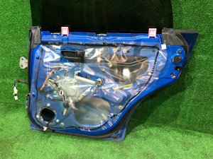 Porta traseira direita SUBARU IMPREZA OEM 60409FE040 GDA, GDB, GD 2002 Blue 02C