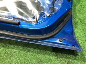 右フロントドア SUBARU IMPREZA OEM 60009FE001 GDA, GDB, GD 2002 Blue 02C