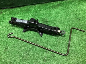 แม่แรง SUBARU IMPREZA OEM 97031FE000 GDA, GDB, GD 2002