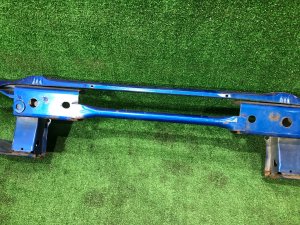 Refuerzo del parachoques delantero SUBARU IMPREZA OEM 57711FE040 GDA, GDB, GD 2002