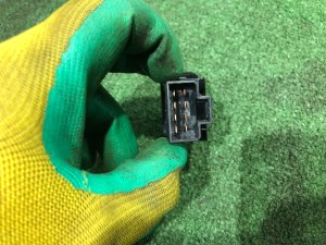 Interruptor dos quatro piscas SUBARU IMPREZA OEM 83037FE000 GDA, GDB, GD 2002 EJ205 AT