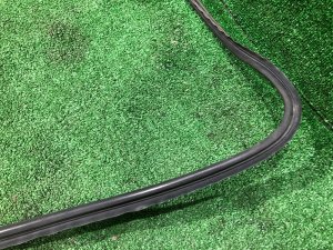 フロントガラスモール SUBARU IMPREZA OEM 65058FE010 GDA, GDB, GD 2002 Blue 02C
