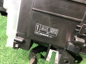 Heater unit SUBARU IMPREZA OEM 72110FE002 GDA, GDB, GD 2002 EJ205 AT