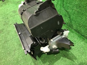 Heater unit SUBARU IMPREZA OEM 72110FE002 GDA, GDB, GD 2002 EJ205 AT