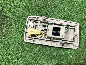 センタールームランプ SUBARU IMPREZA OEM 84601FE000NE GDA, GDB, GD 2002 EJ205 AT