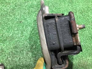 Engine mounts SUBARU IMPREZA OEM 41022FA091, 41031AA281 GDA, GDB, GD 2002 EJ205 AT