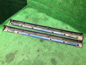 Estribos (par) SUBARU IMPREZA OEM 96051FE010PG, 96051FE000PG GDA, GDB, GD 2002