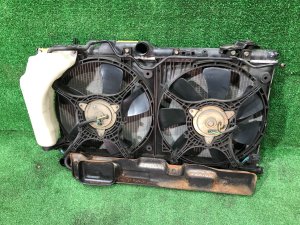 Radiador do motor SUBARU IMPREZA OEM 45111FE020 GDA, GDB, GD 2002 EJ205 AT