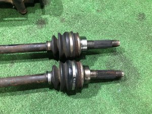 Редуктор с приводами 4.444 Shuatrac LSD SUBARU IMPREZA OEM 27011AA700 GDA, GDB, GD 2002 EJ205 AT