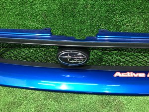 Grelha do radiador SUBARU IMPREZA OEM 91121FE050PG GDA, GDB, GD 2002 Blue 02C