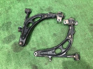 Рычаги передние SUBARU IMPREZA OEM 20202FE000, 20202FE010 GDA, GDB, GD 2002 EJ205 AT