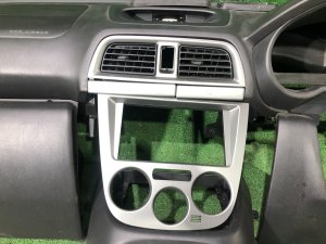 ダッシュボード вся SUBARU IMPREZA OEM 66045FE001OE GDA, GDB, GD 2002 Blue 02C
