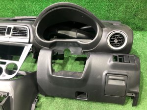 ダッシュボード вся SUBARU IMPREZA OEM 66045FE001OE GDA, GDB, GD 2002 Blue 02C