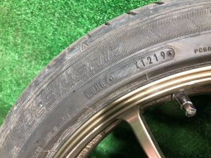 タイヤ Dunlop Le Mans V+ 225/45 R17 SUBARU IMPREZA OEM 28111AE019 GDA, GDB, GD 2002
