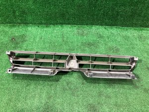 Rejilla del radiador SUBARU LEGACY OEM 91061AC201 BG5 1997 RED