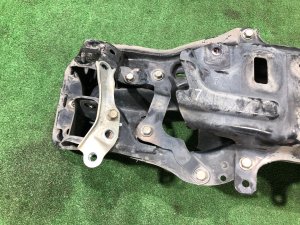 Travesaño delantero SUBARU LEVORG OEM 20101VA010 VMG VM4 VM 2015 FA20E CVT