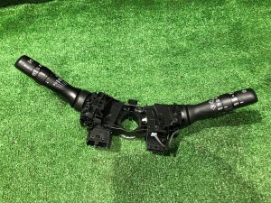 Блок подрулевых переключателей 83115AJ150, 83114FJ030 SUBARU LEVORG
