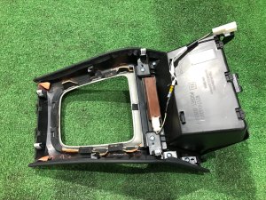 คอนโซลเกียร์อัตโนมัติ синяя строчка!!! SUBARU LEVORG OEM 92121VA320, 92121VA322 VMG VM4 VM 2015
