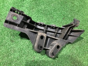 Left rear bumper bracket SUBARU LEVORG OEM 57707VA100 VMG VM4 VM 2015 Dark Gray 61K