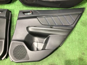 Painéis de porta синяя строчка!!! SUBARU LEVORG OEM 94212VA101VH, 94212VA111VH, 94222VA101VH, 94222VA111VH VMG VM4 VM 2015 Dark Gray 61K