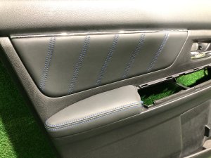 Painéis de porta синяя строчка!!! SUBARU LEVORG OEM 94212VA101VH, 94212VA111VH, 94222VA101VH, 94222VA111VH VMG VM4 VM 2015 Dark Gray 61K