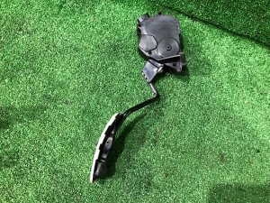 แป้นเหยียบ SUBARU LEVORG OEM 36010FJ020 VMG VM4 VM 2015 Dark Gray 61K