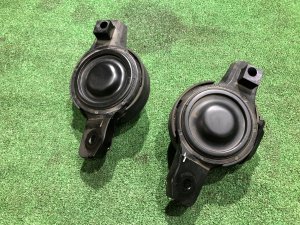Подушки двигателя 41022SG000, 41022SG010 SUBARU LEVORG