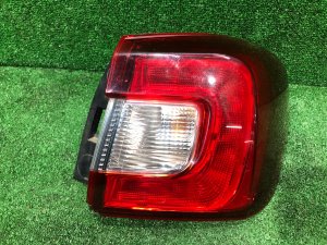 ไฟท้ายขวา SUBARU LEVORG OEM 84201VA041 VMG VM4 VM 2015