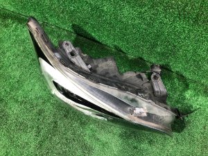 ไฟหน้าขวา SUBARU LEVORG OEM 84002VA000, 84002VA002 VMG VM4 VM 2015