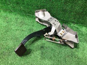 制动踏板 SUBARU IMPREZA OEM 36012FE090 GDA 2002 EJ205 AT