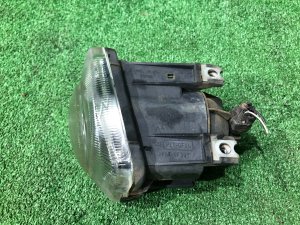 ไฟตัดหมอกขวา SUBARU LEGACY OEM 84501AE180 BEE 2002