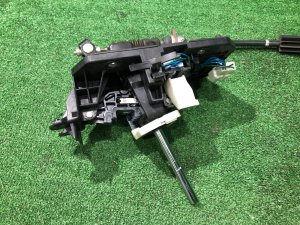 ATシフトセレクター SUBARU LEVORG OEM 35111FJ000 VMG 2015