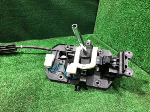 ATシフトセレクター SUBARU LEVORG OEM 35111FJ000 VMG 2015