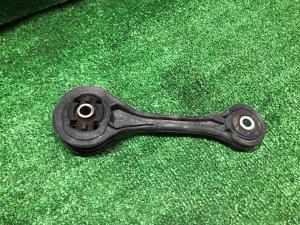 Подушка акпп верхняя 41040FE000 SUBARU LEVORG