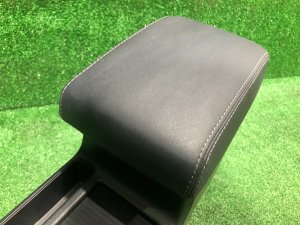 Бардачок подлокотник SUBARU LEVORG OEM 92114VA010VH, 92114VA020VH, 92113VA000 VM4 VMG VM 2015 Blue Pearl K3X